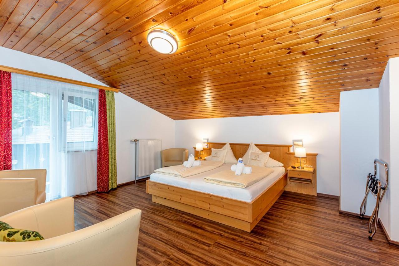 Fruehstueckshotel Birkenhof Rauris Kültér fotó